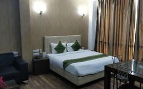 Fabhotel Cameron